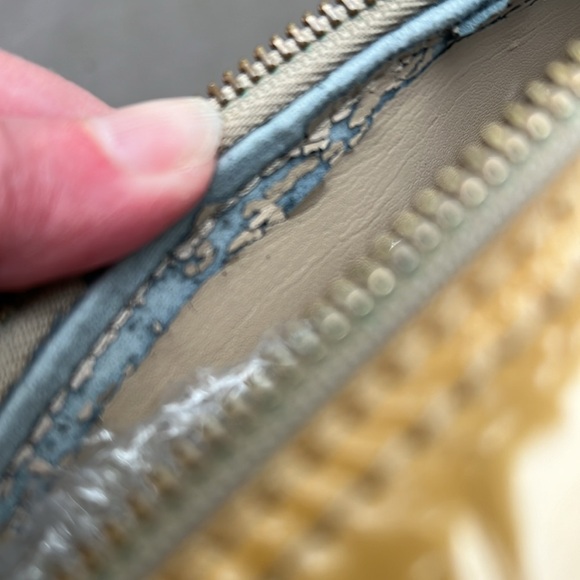 Louis Vuitton LV Vernis Yellow Papillion Barrel Bag with COA - Picture 16 of 17